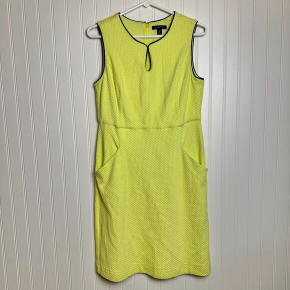 Lands' End Dresses & Skirts - Lands' End neon yellow sleeveless keyhole dress pockets size 10 G36